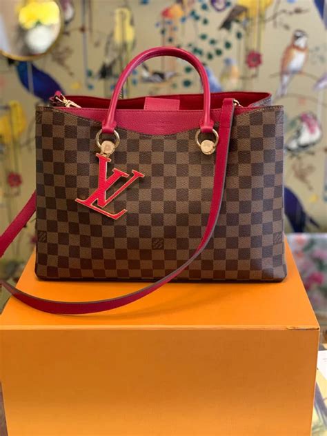 louis vuitton riverside tote bag|Louis Vuitton Hackensack Riverside Square store, United States.